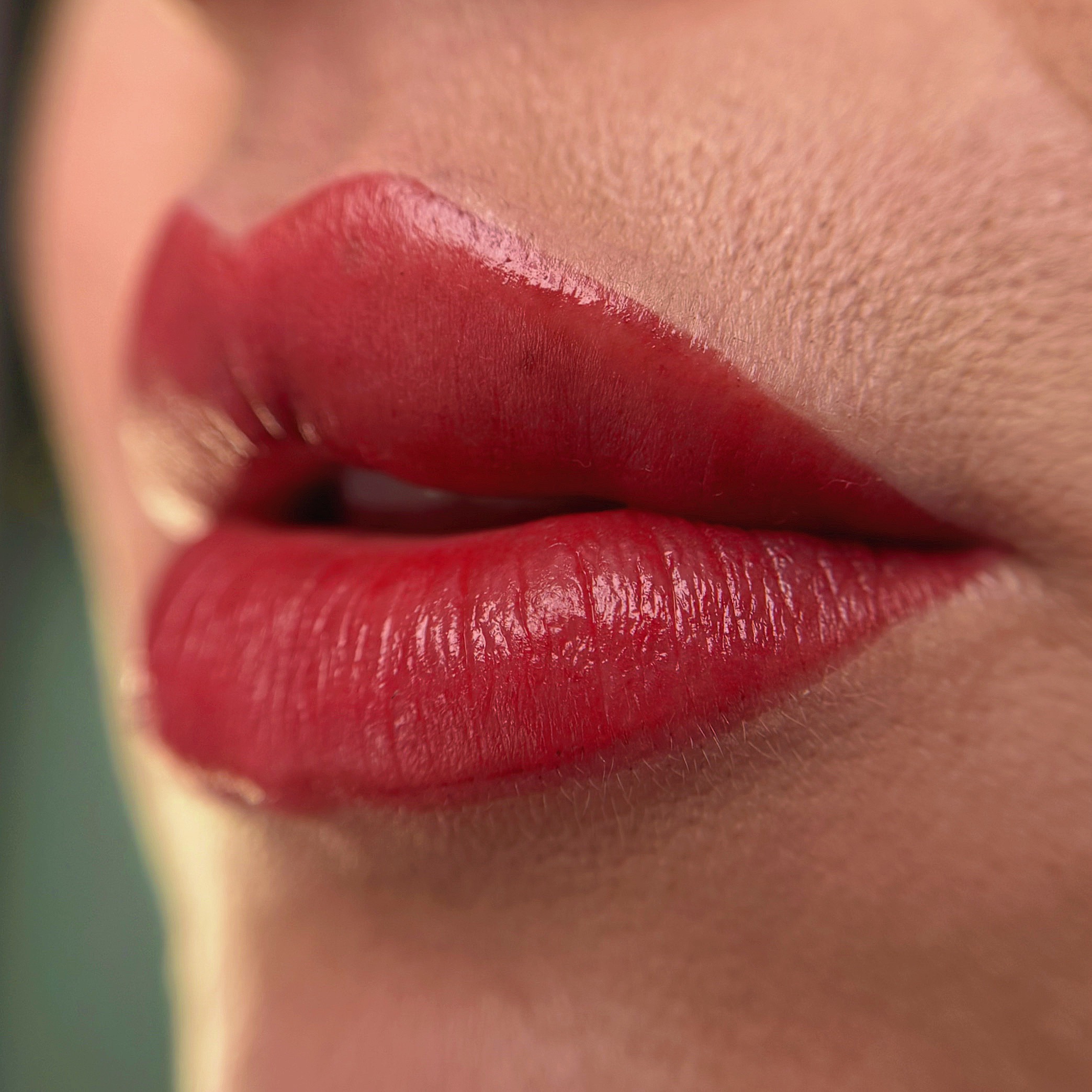 lip-blush-tattoo-2